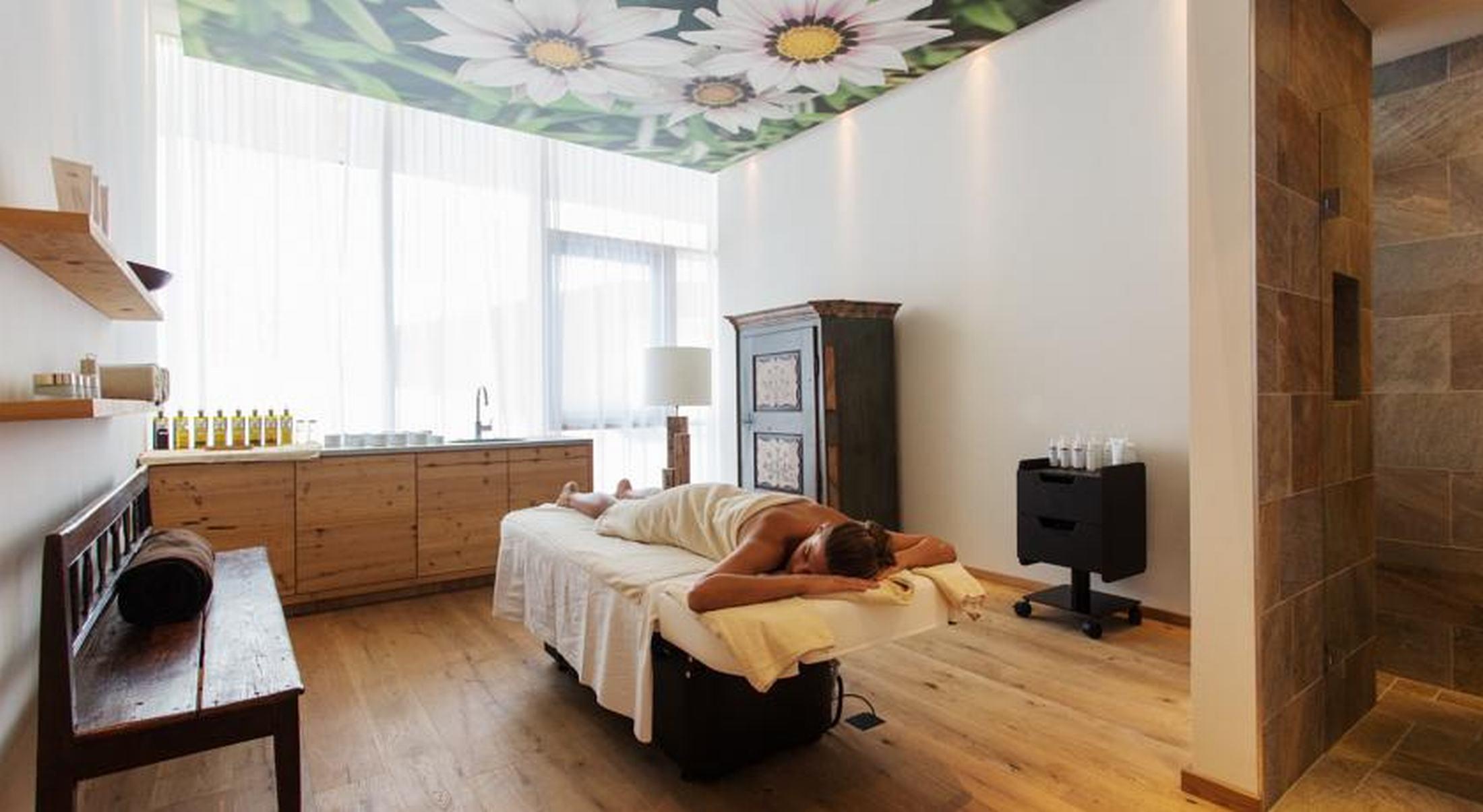 Falkensteiner Superior Hotel 4*