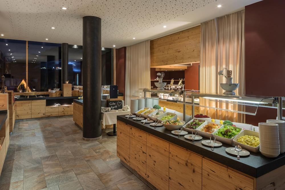 Hotel Falkensteiner Superior 4*
